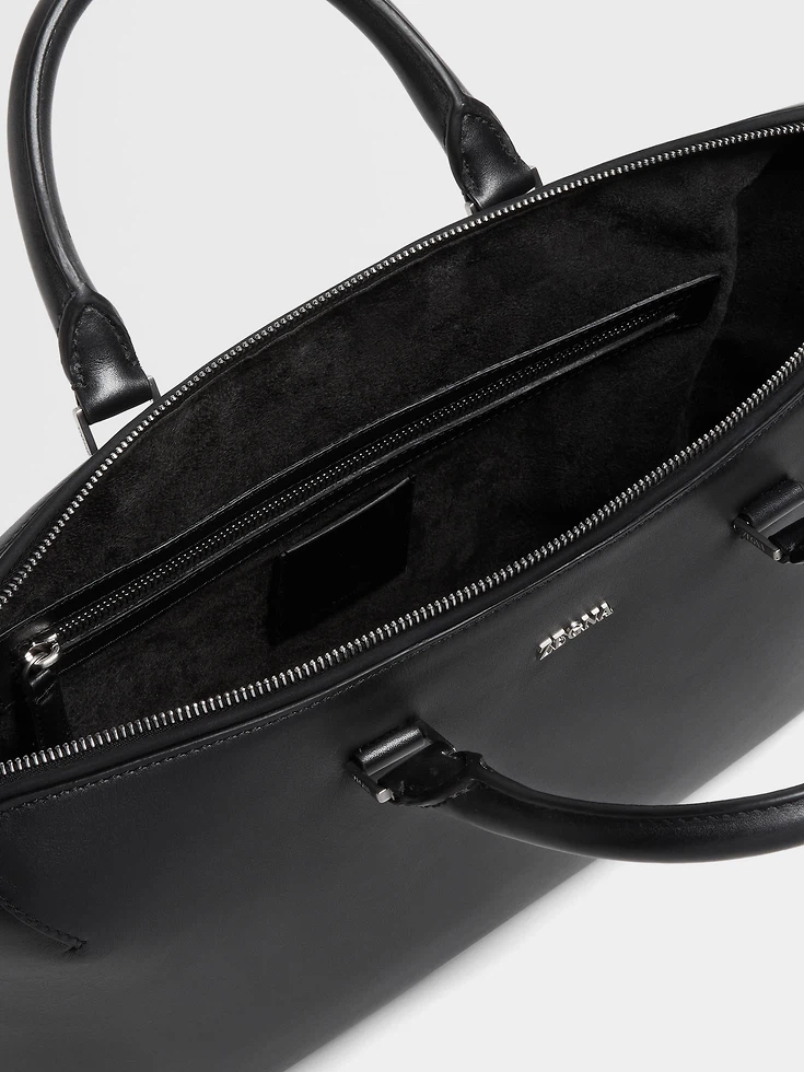 Borsa da lavoro in pelle nera Borsa da lavoro in pelle nera