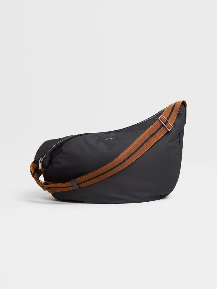 Borsone in nylon nero