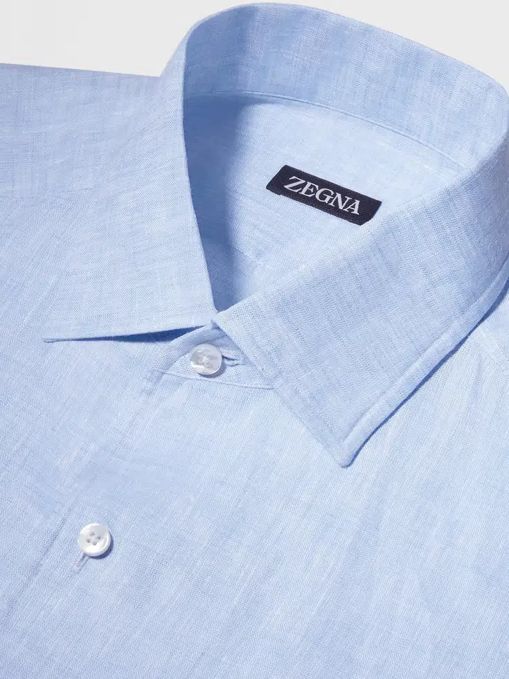 Camicia a maniche lunghe in puro lino azzurro Camicia a maniche lunghe in puro lino azzurro