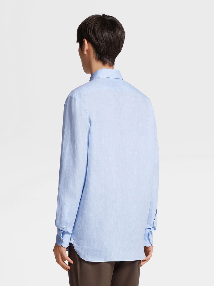 Camicia a maniche lunghe in puro lino azzurro Camicia a maniche lunghe in puro lino azzurro