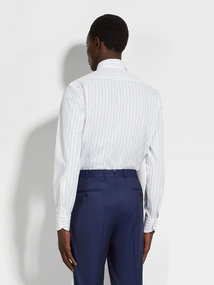 Camicia in cotone Centoventimila a righe bianche e blu navy Camicia in cotone Centoventimila a righe bianche e blu navy