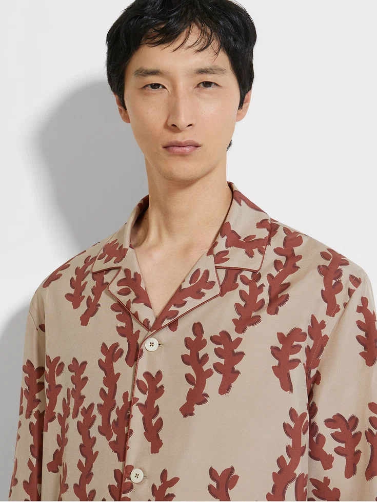 Camicia in seta beige Camicia in seta beige