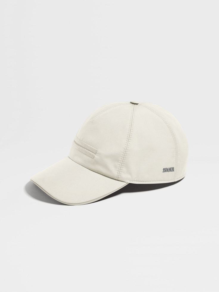 Cappellino da baseball in tessuto tecnico bianco