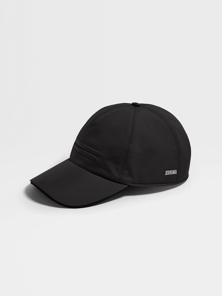 Cappellino da baseball in tessuto tecnico nero