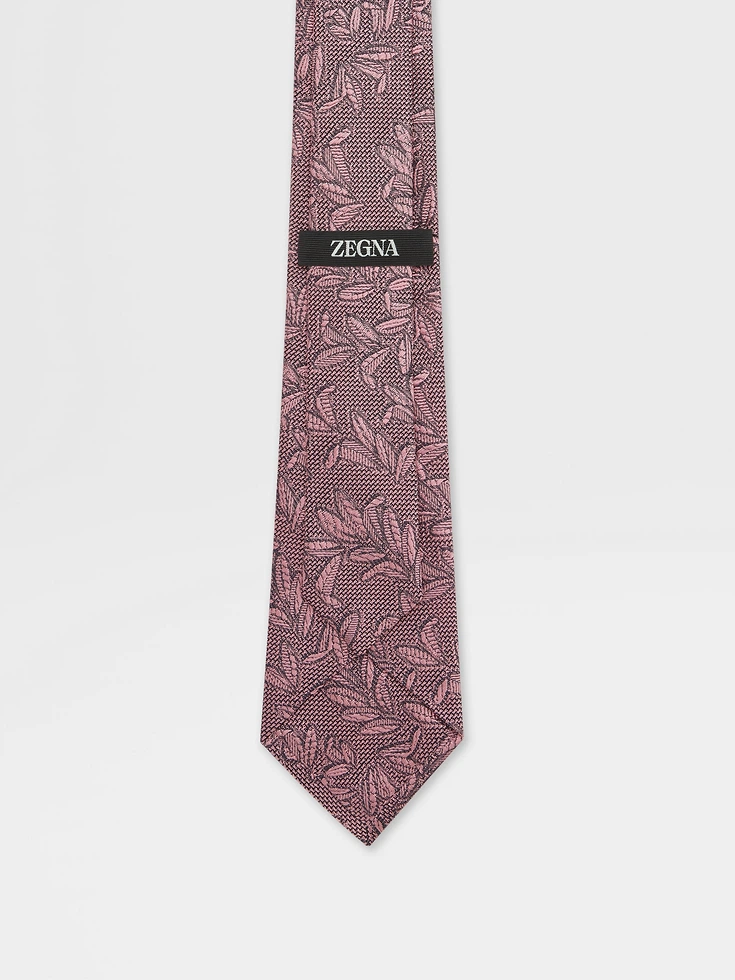 Cravatta di seta rosa Cravatta di seta rosa