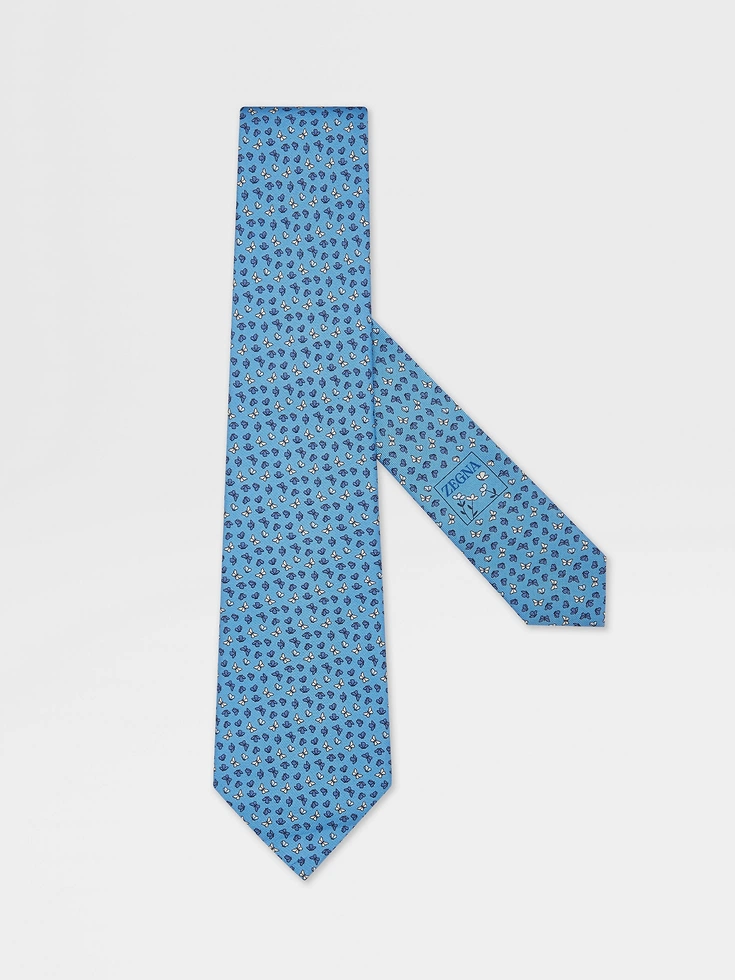 Cravatta in seta azzurra