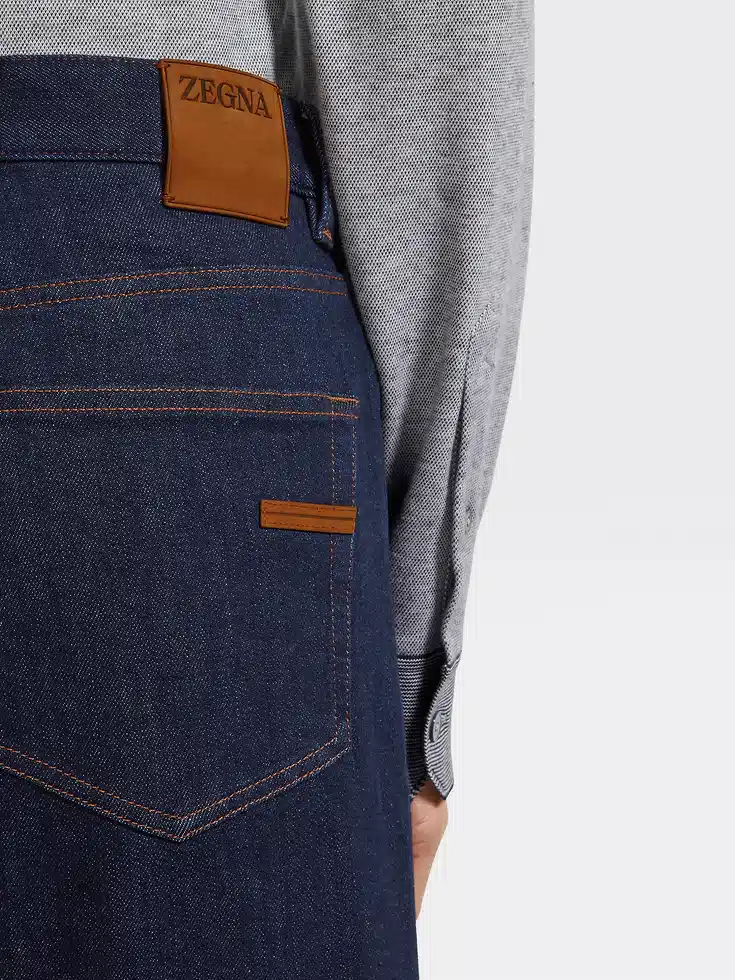 Jeans Roccia in cotone elasticizzato blu scuro risciacquato