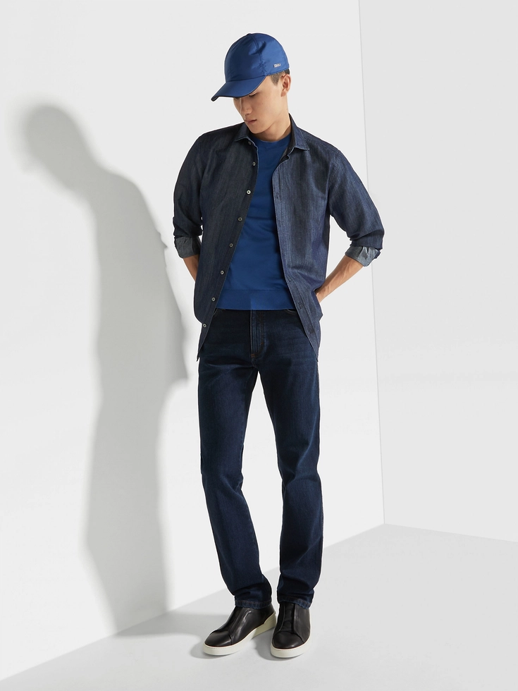 Jeans Roccia in cotone elasticizzato blu scuro risciacquato Jeans Roccia in cotone elasticizzato blu scuro risciacquato