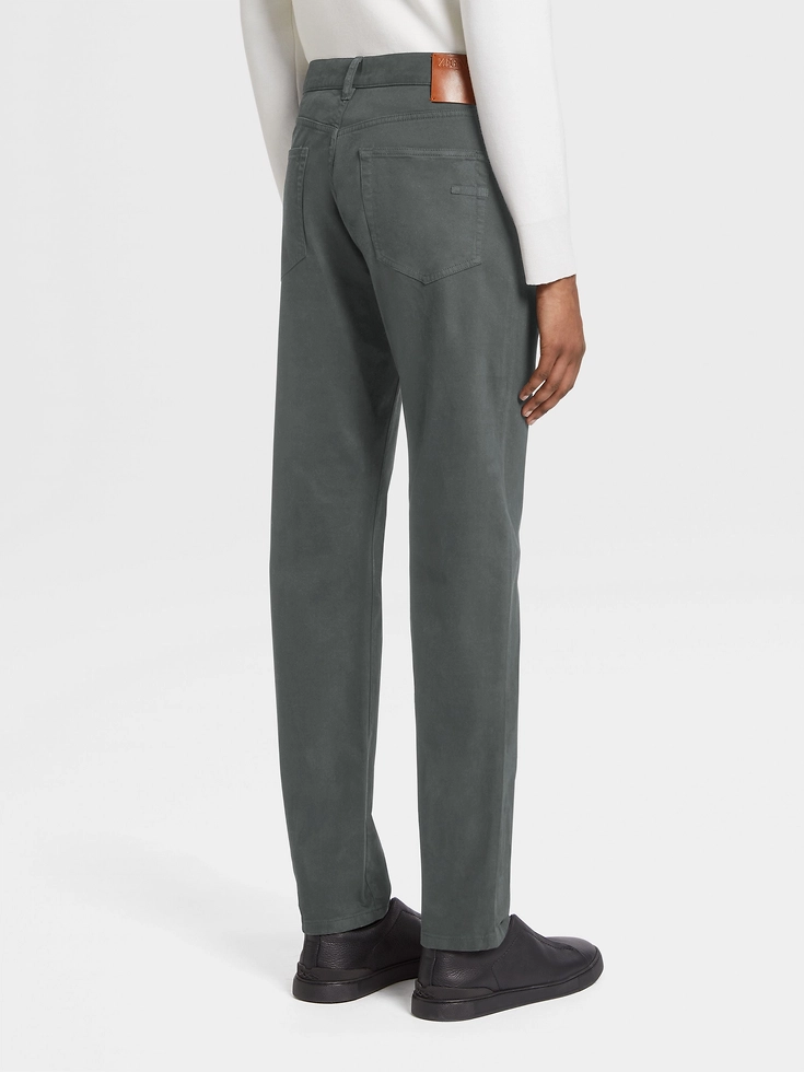 Jeans Roccia in cotone elasticizzato grigio chiaro Jeans Roccia in cotone elasticizzato grigio chiaro