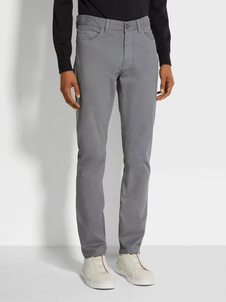 Jeans Roccia in cotone elasticizzato grigio chiaro Jeans Roccia in cotone elasticizzato grigio chiaro