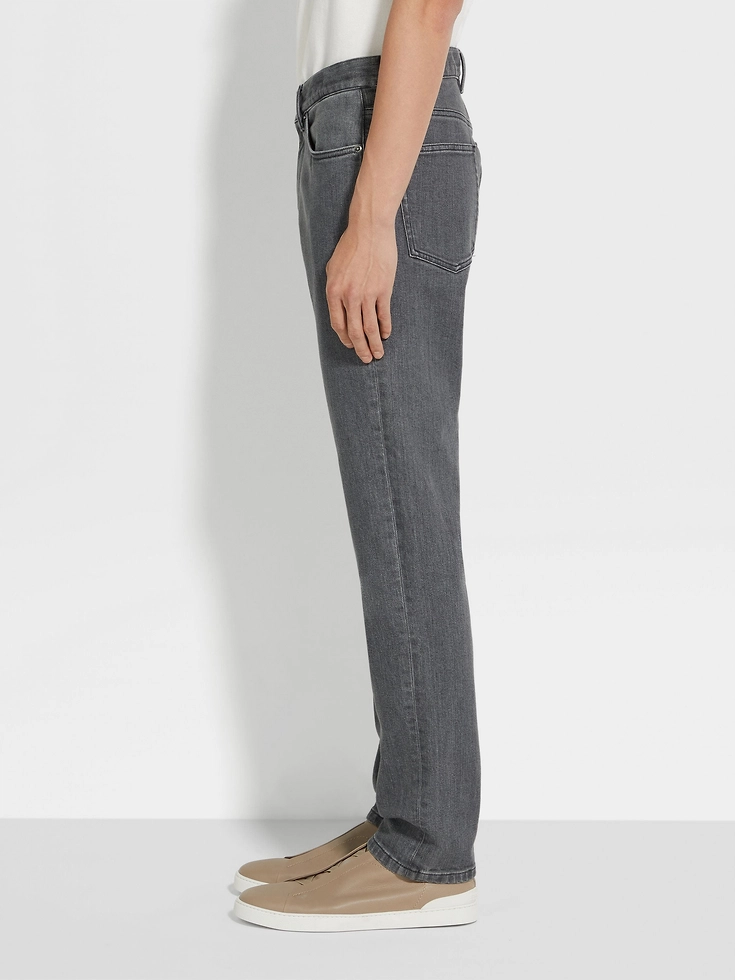 Jeans Roccia in cotone elasticizzato stone-washed grigio Jeans Roccia in cotone elasticizzato stone-washed grigio