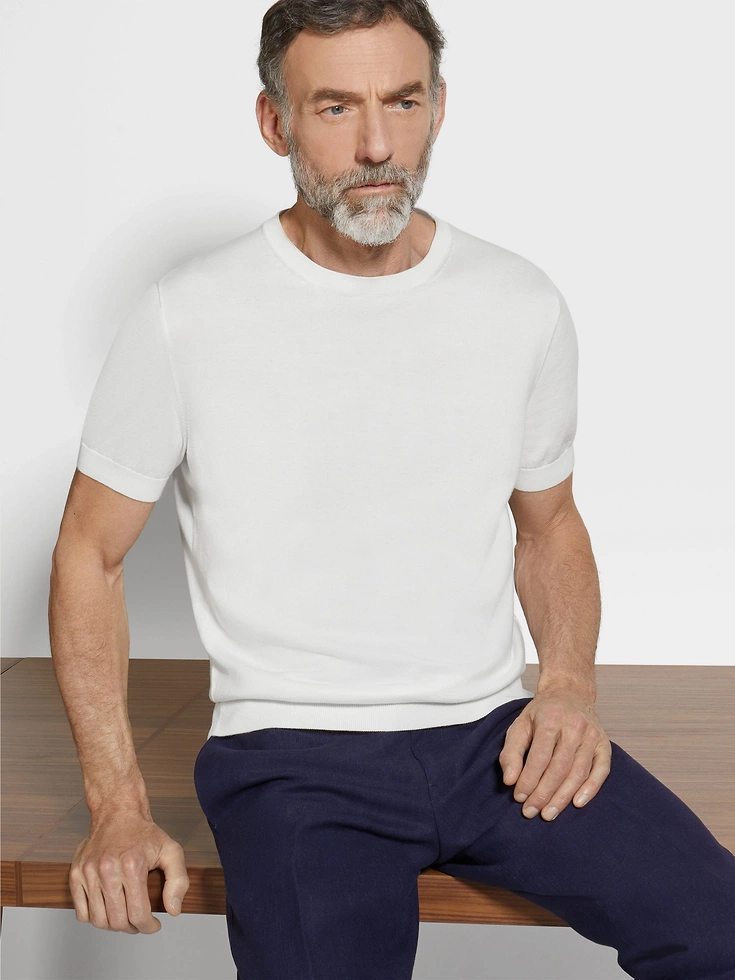 Maglia girocollo in cotone bianco premium Maglia girocollo in cotone bianco premium