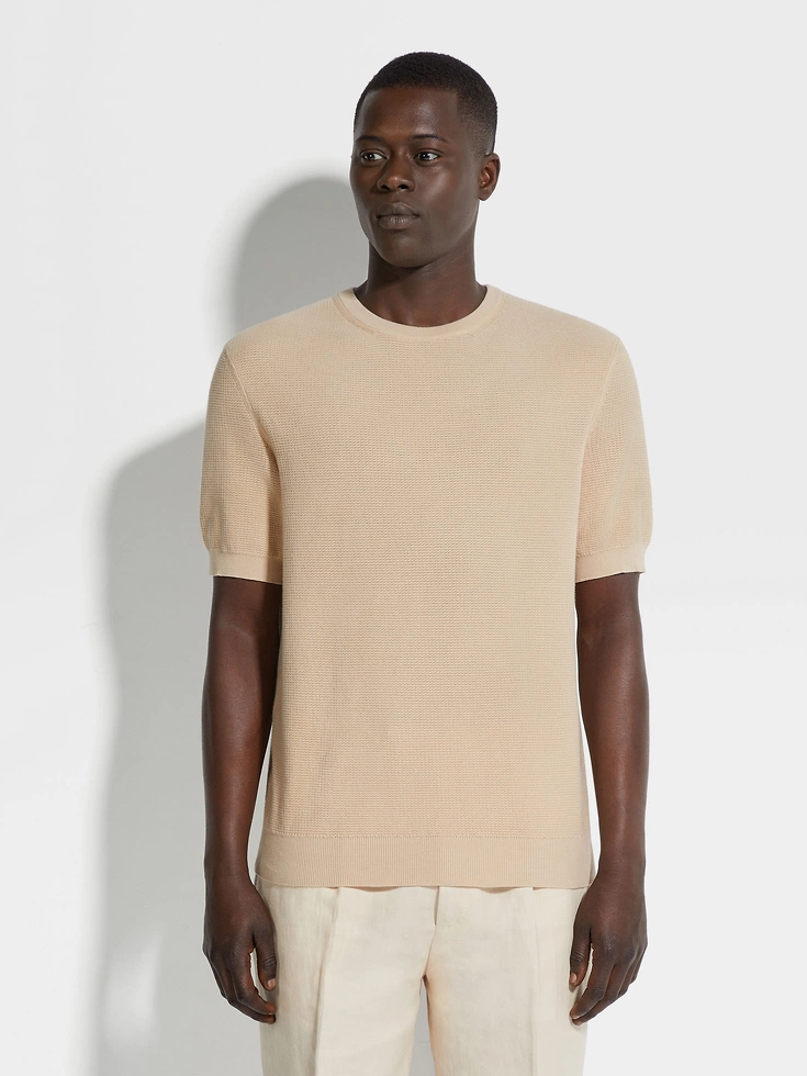 Maglia girocollo in cotone premium beige chiaro Maglia girocollo in cotone premium beige chiaro