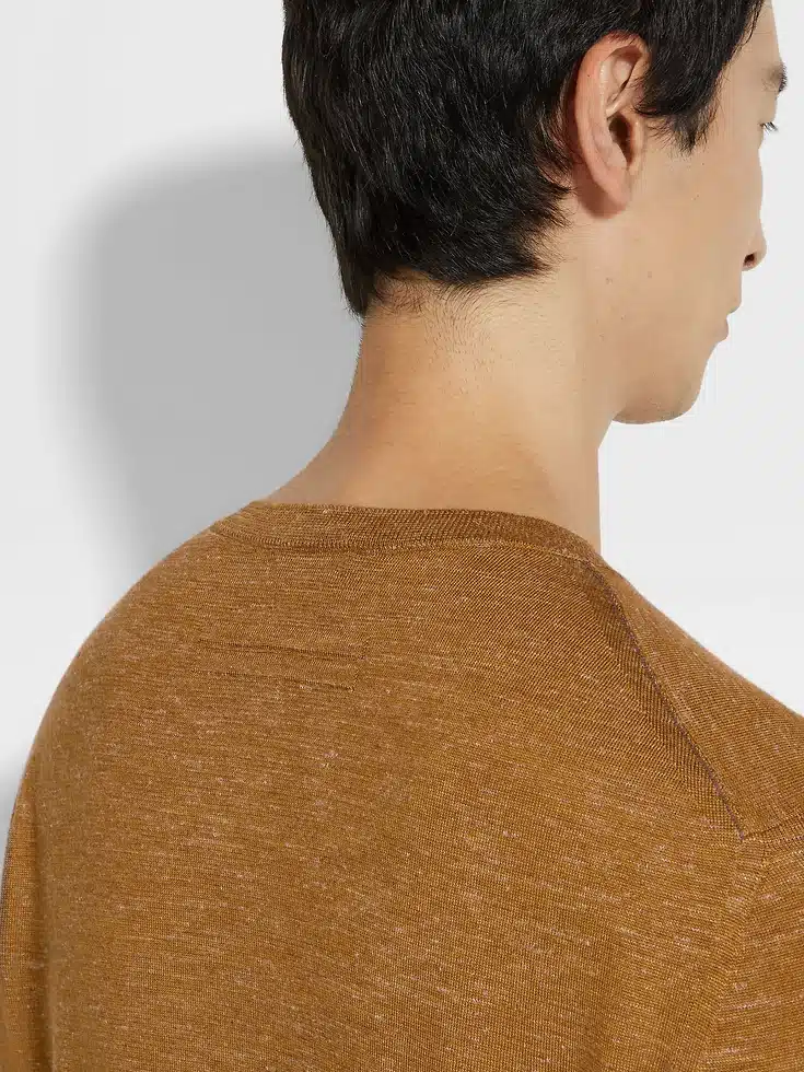 Maglia girocollo in seta, cashmere e lino color ocra mélange
