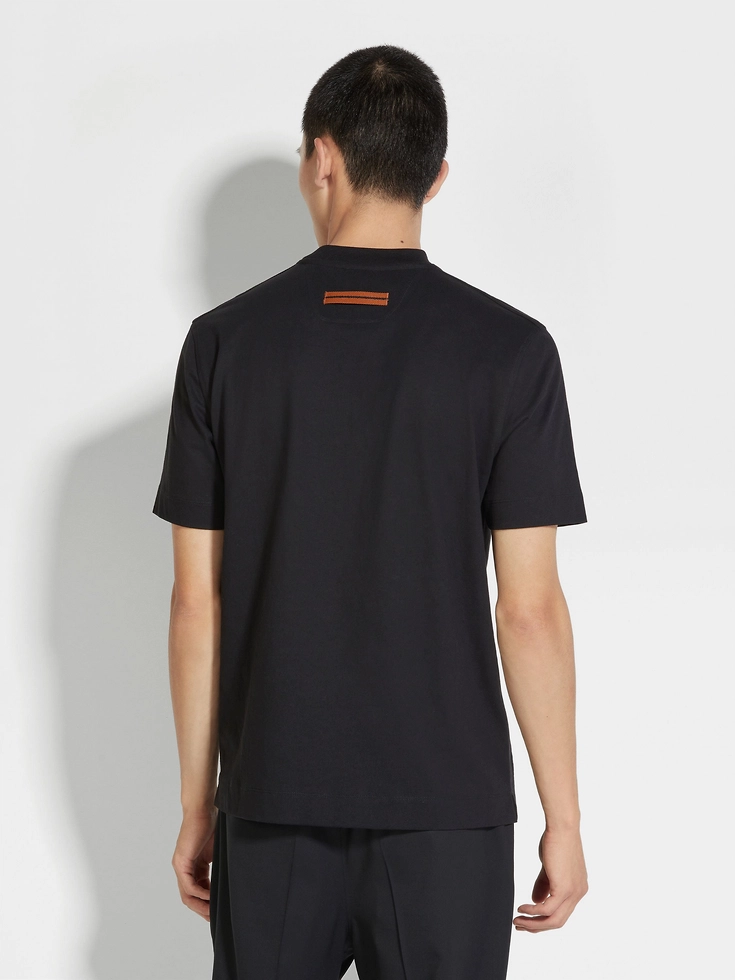 Maglietta nera in cotone #UseTheExisting™ Maglietta nera in cotone #UseTheExisting™