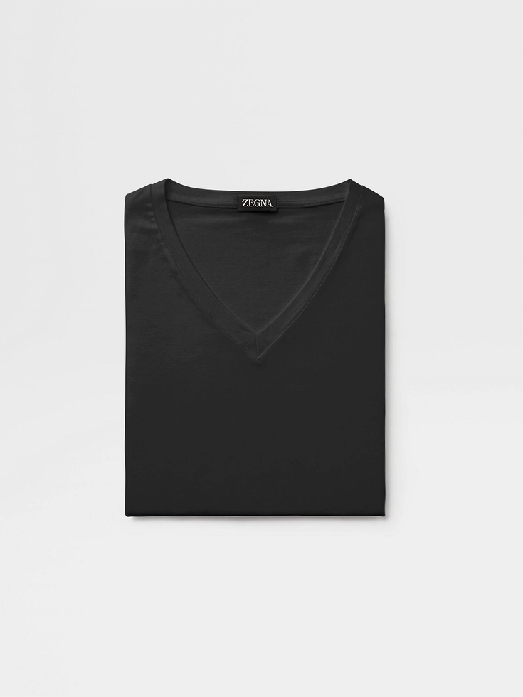Maglietta nera in cotone con scollo a V