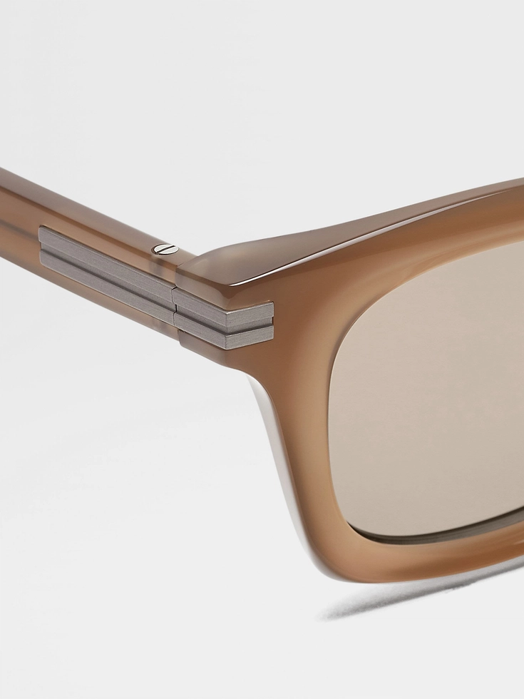 Occhiali da sole in acetato beige scuro