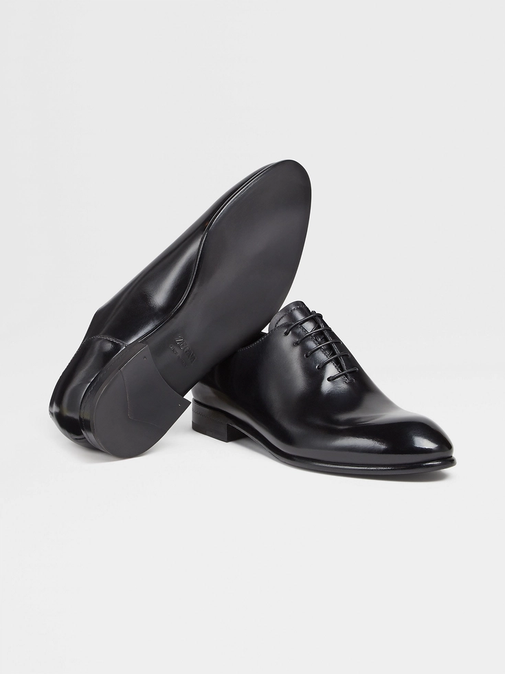 Oxford da sera Vienna Wholecut in pelle nera lucidata a mano