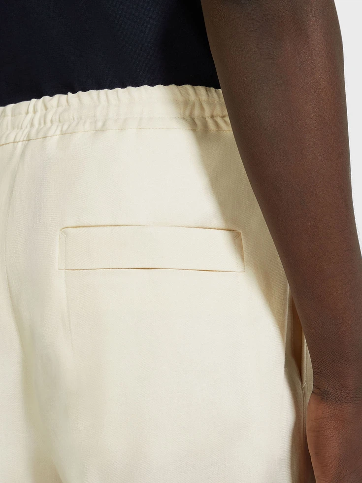 Pantaloncini in lino Oasi bianchi Pantaloncini in lino Oasi bianchi
