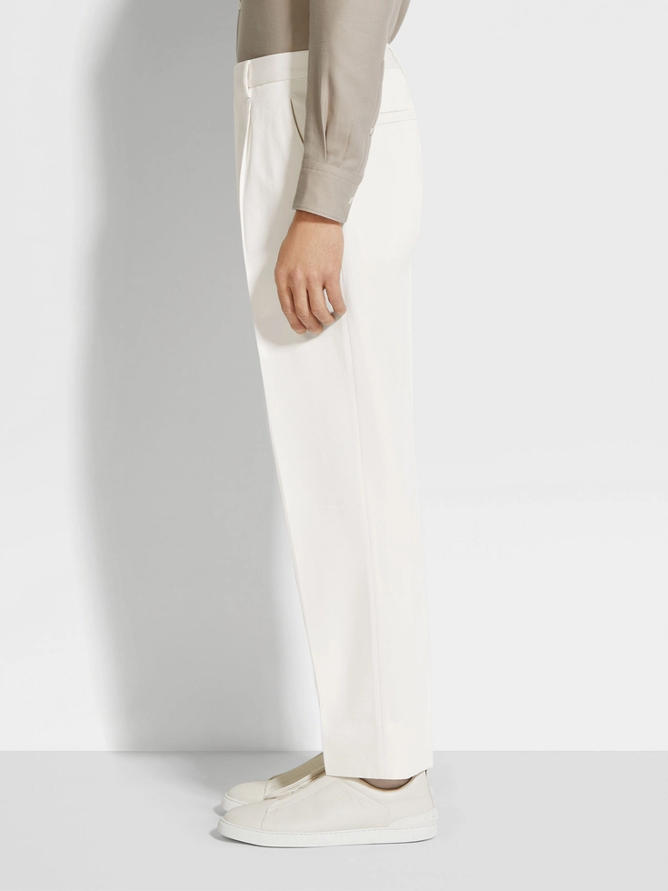 Pantaloni bianchi in cotone e lana Pantaloni bianchi in cotone e lana