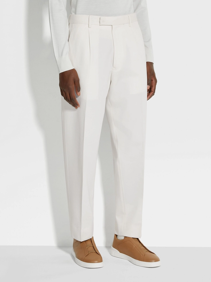 Pantaloni bianchi in cotone e lana Pantaloni bianchi in cotone e lana