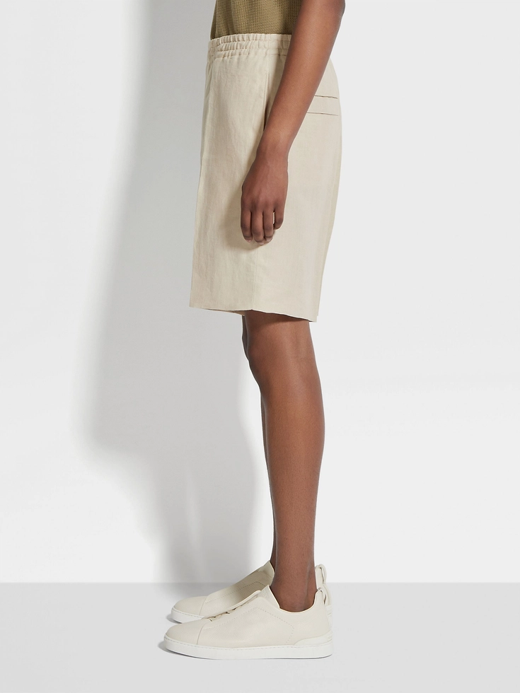 Pantaloni corti Oasi Lino beige chiaro Pantaloni corti Oasi Lino beige chiaro