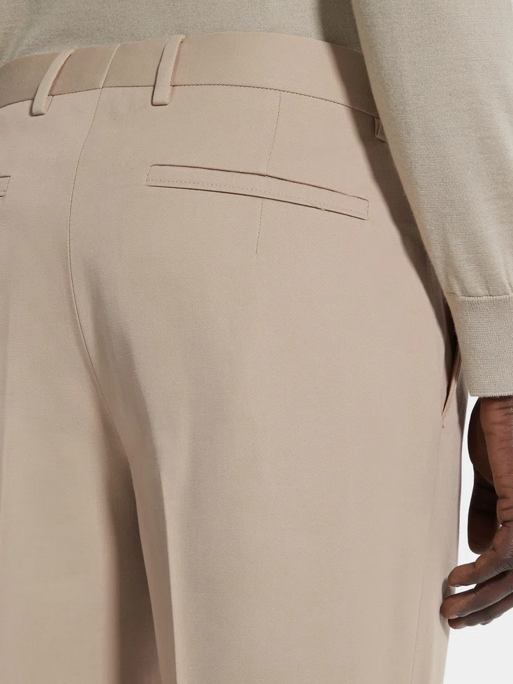 Pantaloni in cotone e lana color tortora chiaro