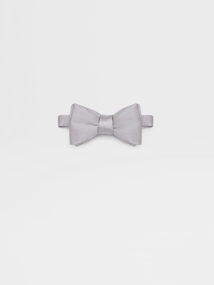 Papillon in seta grigio chiaro