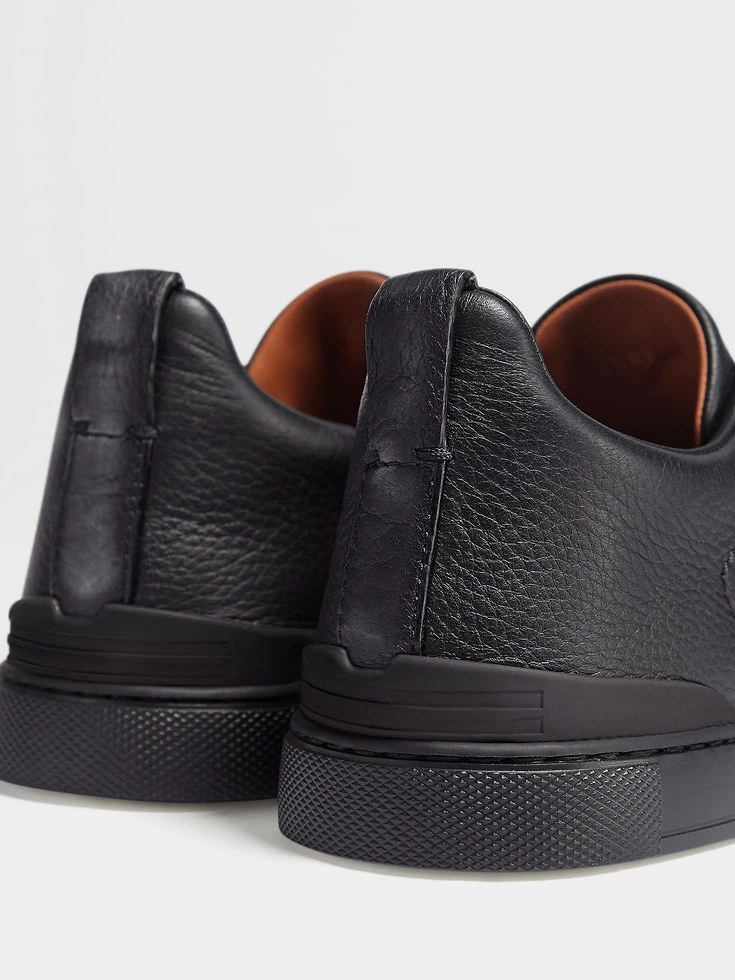 Sneakers Triple Stitch™ in pelle di cervo nera Sneakers Triple Stitch™ in pelle di cervo nera