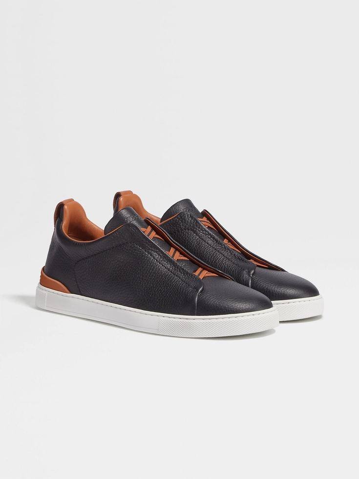 Sneakers Triple Stitch™ in pelle di cervo nera
