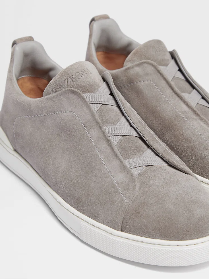 Sneakers Triple Stitch™ in pelle scamosciata grigio mélange Sneakers Triple Stitch™ in pelle scamosciata grigio mélange