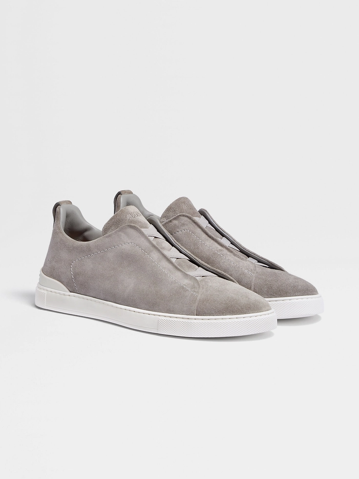 Sneakers Triple Stitch™ in pelle scamosciata grigio mélange