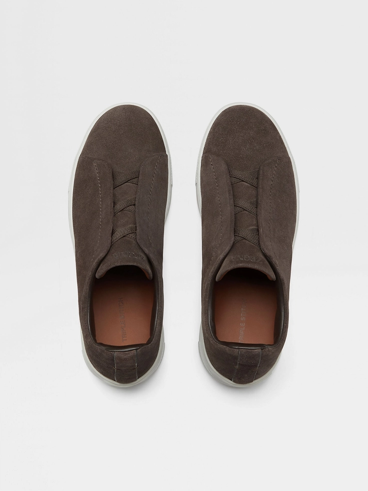 Sneakers Triple Stitch™ in pelle scamosciata marrone Sneakers Triple Stitch™ in pelle scamosciata marrone