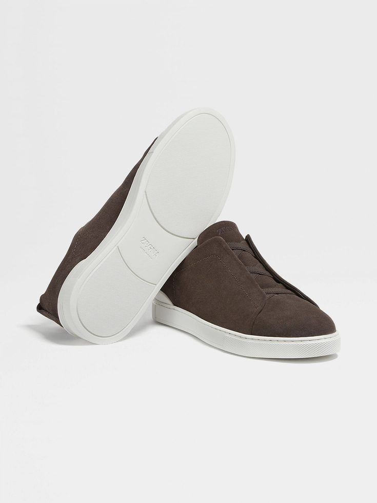 Sneakers Triple Stitch™ in pelle scamosciata marrone Sneakers Triple Stitch™ in pelle scamosciata marrone