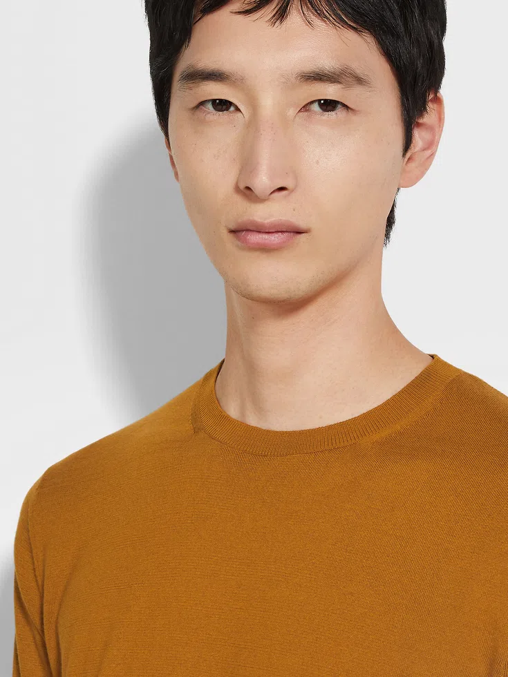T-shirt in cotone premium ocra